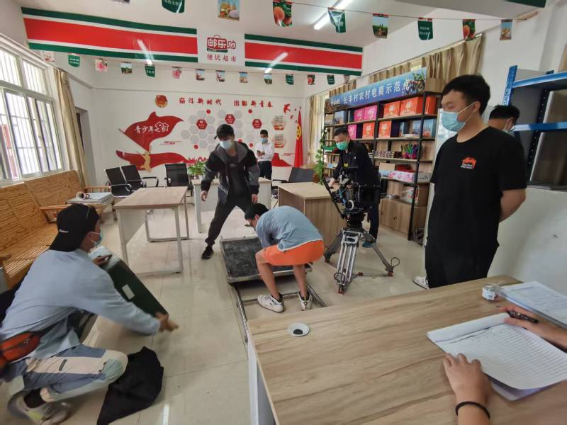 追星女孩心理学分析报告：偃师市广告片拍摄公司揭秘饭圈应援式传播逻辑